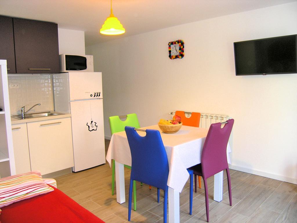 Apartments Ines Krk Town Eksteriør bilde